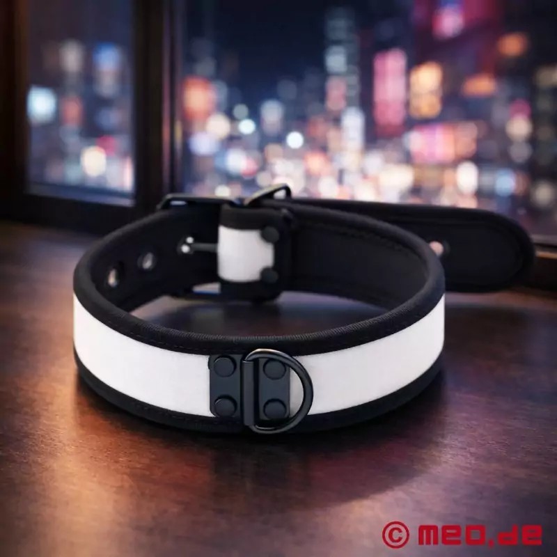 Collier blanc BDSM en néoprène