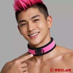 Collier rose BDSM en néoprène
