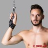 Menottes en cuir avec mousqueton