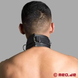 Collier BDSM en cuir à piquants