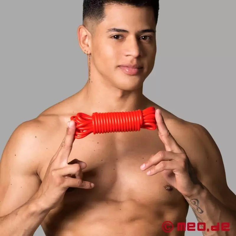 Corde de bondage en silicone - rouge