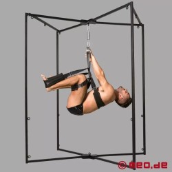 Structure noire en métal pour sling