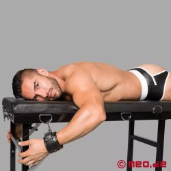 Table de bondage et de traite
