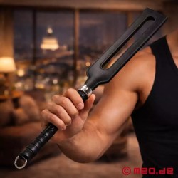 Pagaie en cuir BDSM