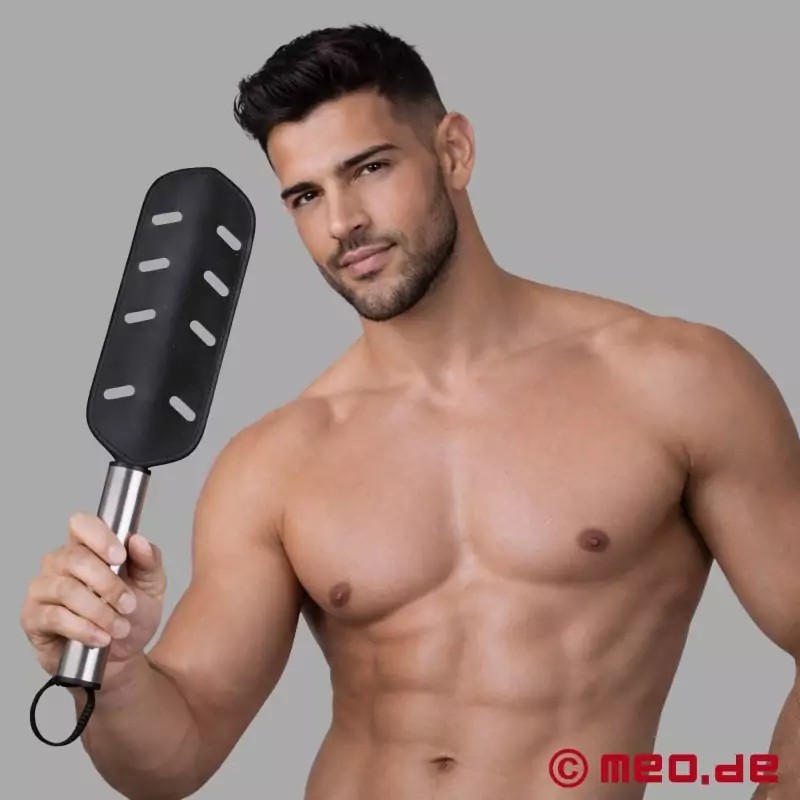 Paddle BDSM en acier inoxydable et cuir - HurtMe