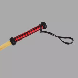 Canne en bambou pour la fessée