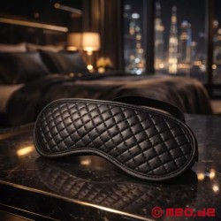 Masque pour les yeux BDSM en cuir Black Diamond