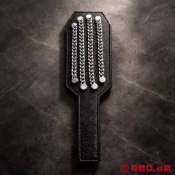 Paddle BDSM en cuir de selle et acier ChainStrike