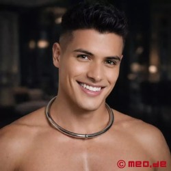 Collier BDSM avec cadenas à code chiffré