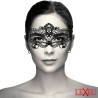 Masque en fine dentelle