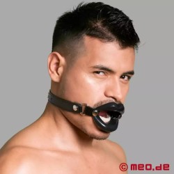 Lèvres de blowjob noires avec sangle Bad-Boy-Good-Lips