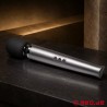 Le Wand Rechargeable Vibrating Massager™ – Masseur vibrant de luxe gris