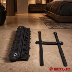 Tapis BDSM de punition Edge-Punishment-Mat