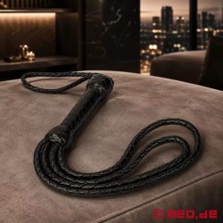 Fouet à double boucle en cuir noir The Disciplinarian