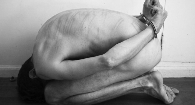 Une exploration du sadomasochisme : comprendre les dynamiques et promouvoir le consentement