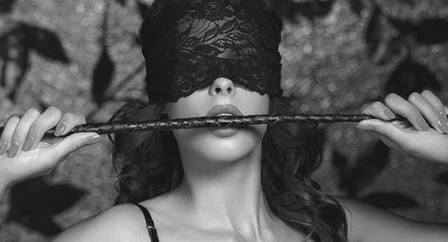 Le BDSM comme thérapie : Une exploration du bien-être psychologique et émotionnel